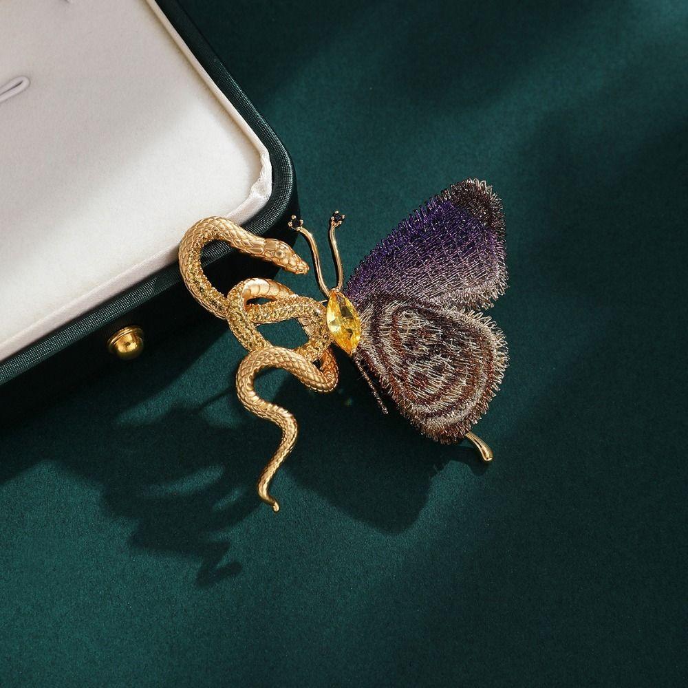 

Vintage Rhinestone Animal Collar Pins Ethnic Style Snake Lapel Pin Jewelry Gifts