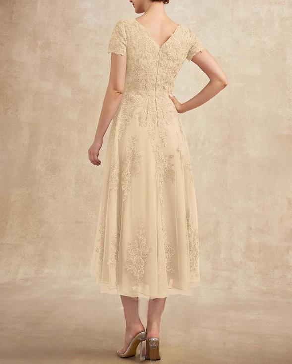 2026 Elegantes Spitzen-Patchwork-Abendkleid in Übergröße