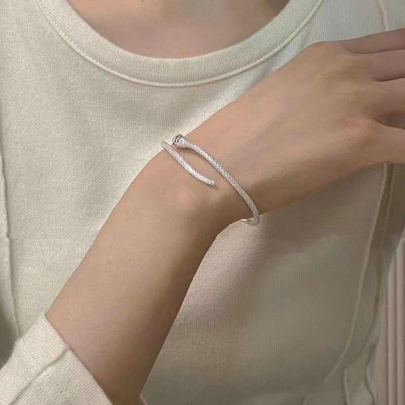 Silver Colour Snake Bracelet for Women Personality Fashion Simple Adjustable Bracelet Wedding Jewelry Birthday Gifts