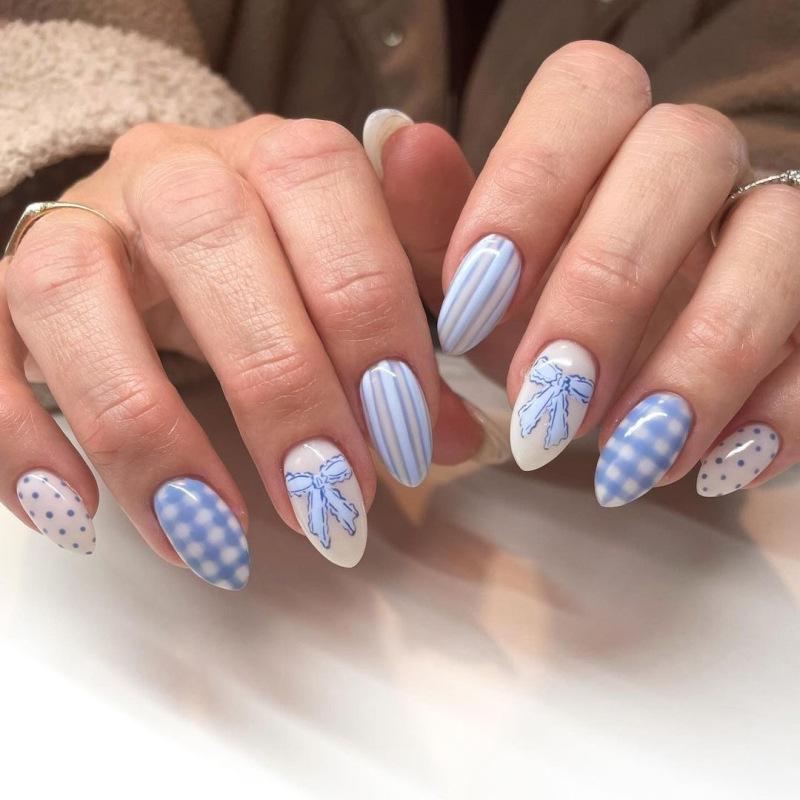24Pcs Autumn Winter Matte Almond False Nails with Glue Rose Leaf Printing Nail Art Simple Full Cover Press On Acrylic Nails Tips