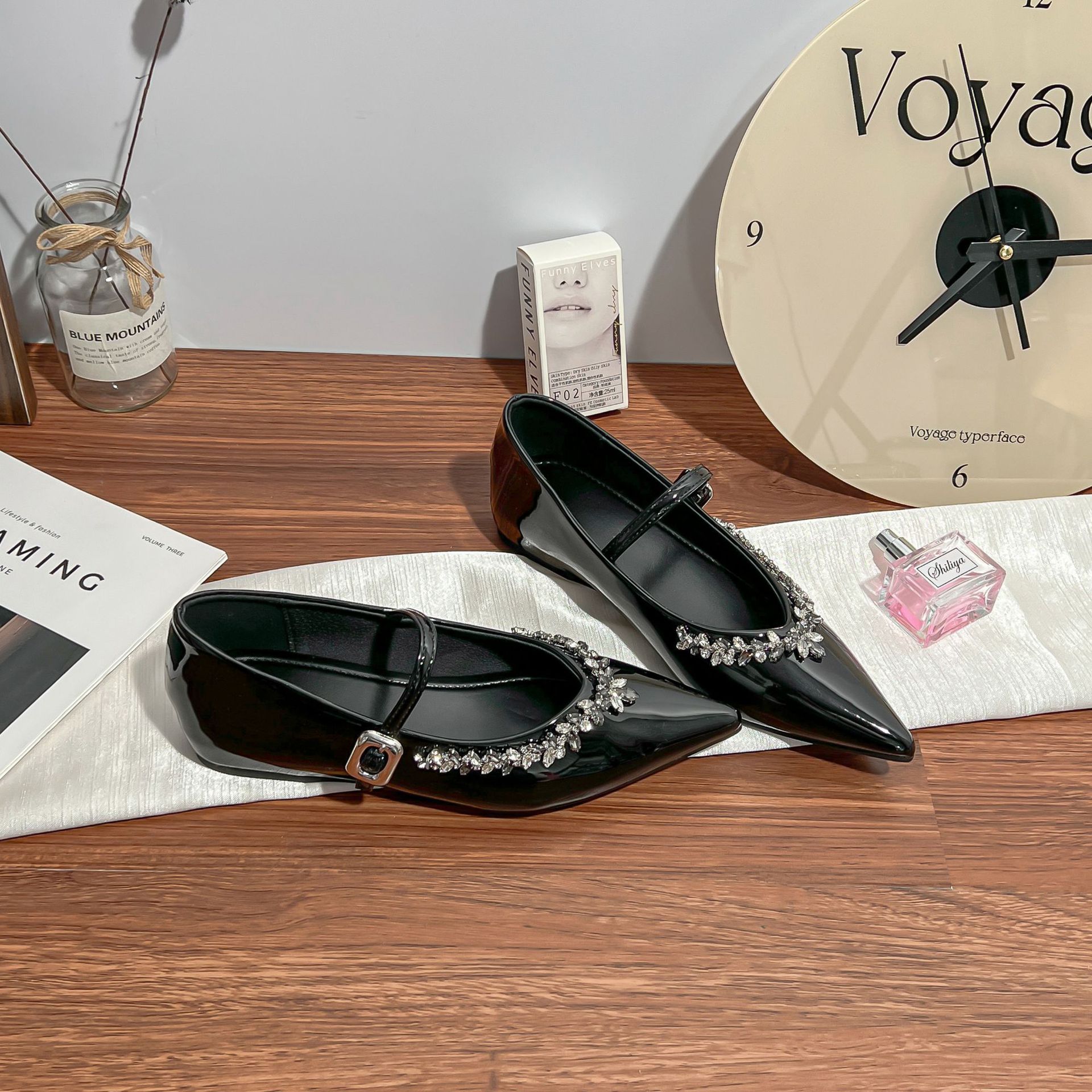 

Grape mother summer new shallow single shoes women s fashion outer wear advanced sense pointed French light luxury flat shoes women 34