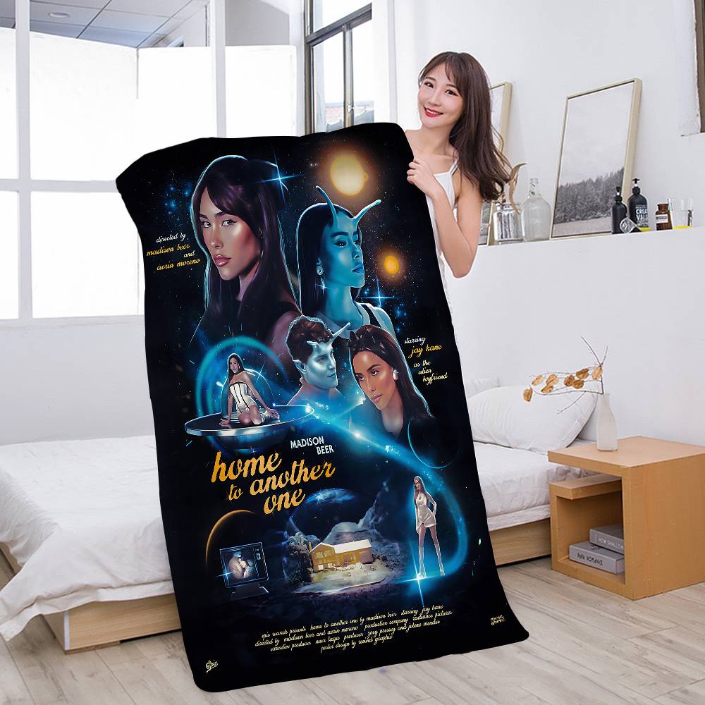 American Singer Madison Beer Anime Beach Swimming Towel Soft Absorbent Washcloth Children's Gifts for Kids Travel Camping Gym