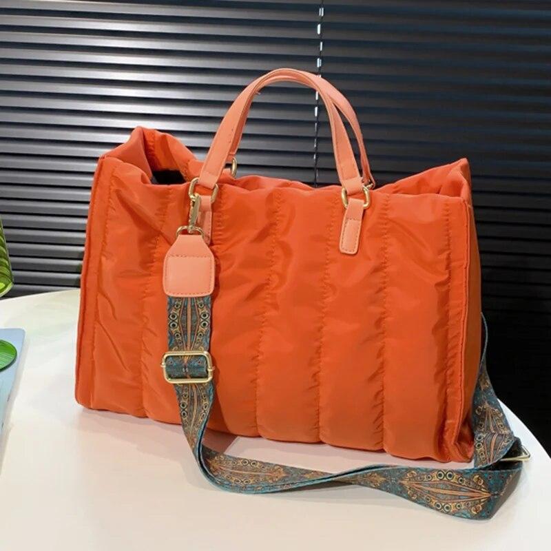 Luxus Marke Frauen Gepolsterte Große Kapazität Handtaschen Grün Große Totes Klassische Nylon Unten Baumwolle Schulter Tasche Büro Dame Shopper Tasche