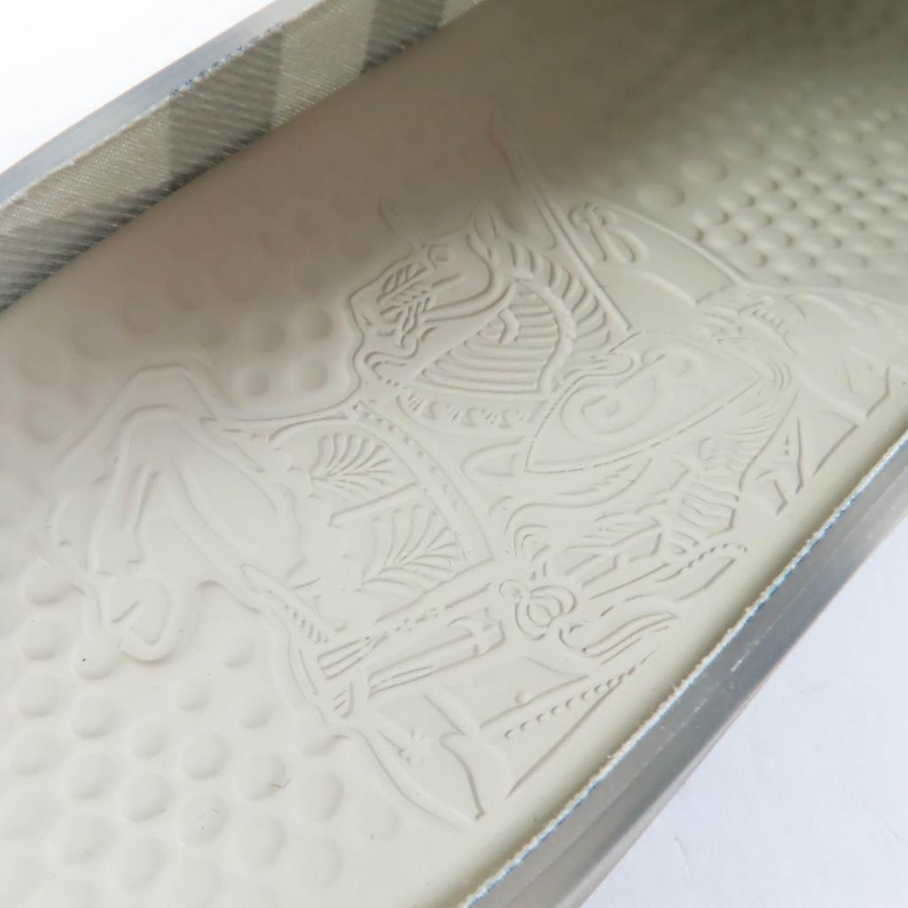 Pristine BURBERRY Sandals Check Pattern Flat Rubber with Logo Charm gray 35 Used