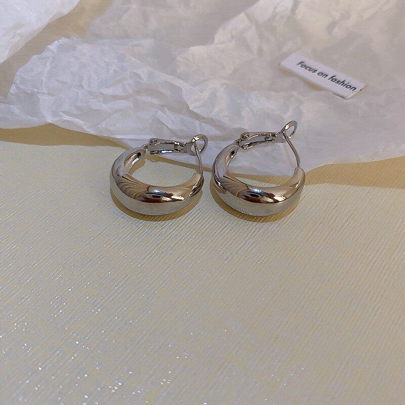 Fashion Multilayer Ring C- Shaped Stud Earrings for Women Minimalist Minority Design Earrings Fashionable Earrings Accessible Luxury Fancy