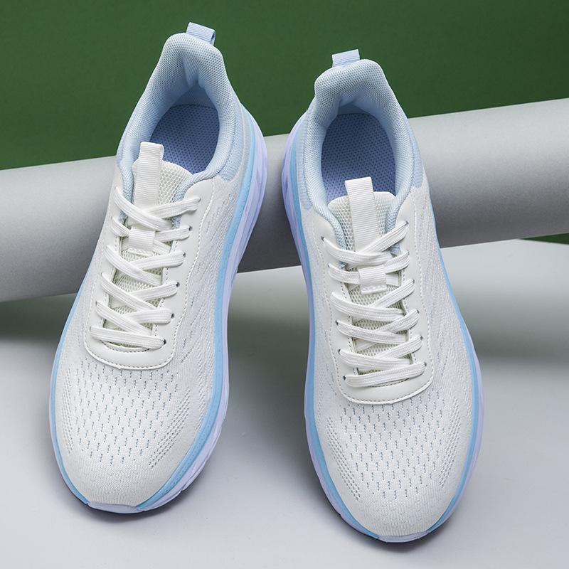Men's shoes 2025 spring new casual shoes versatile outdoor travel shoes lightweight sports shoes