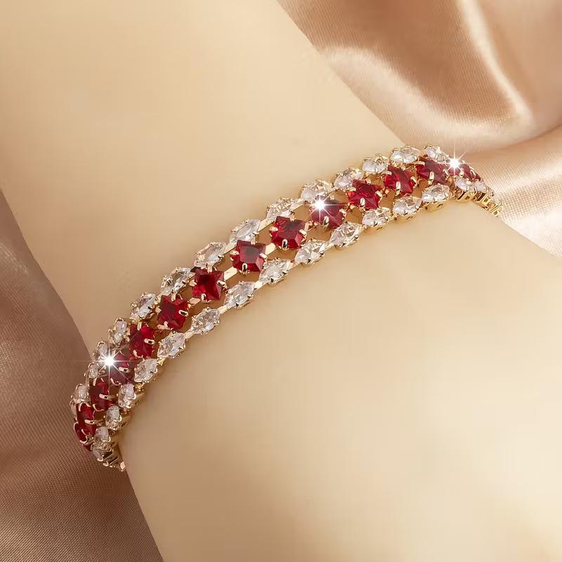 Personalized Retro Colorful Zirconia Diamond Bracelet for Women - 2026 High-End Niche Design, Versatile Temperament Jewelry.