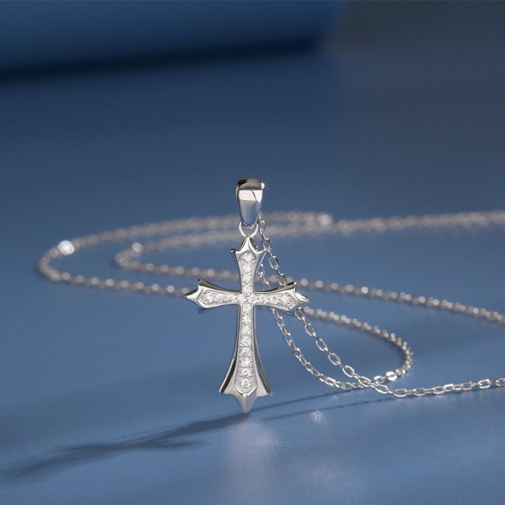 S925 Sterling Silver Cross Pendant Necklace for Women Elegant Minimalist Collarbone Chain