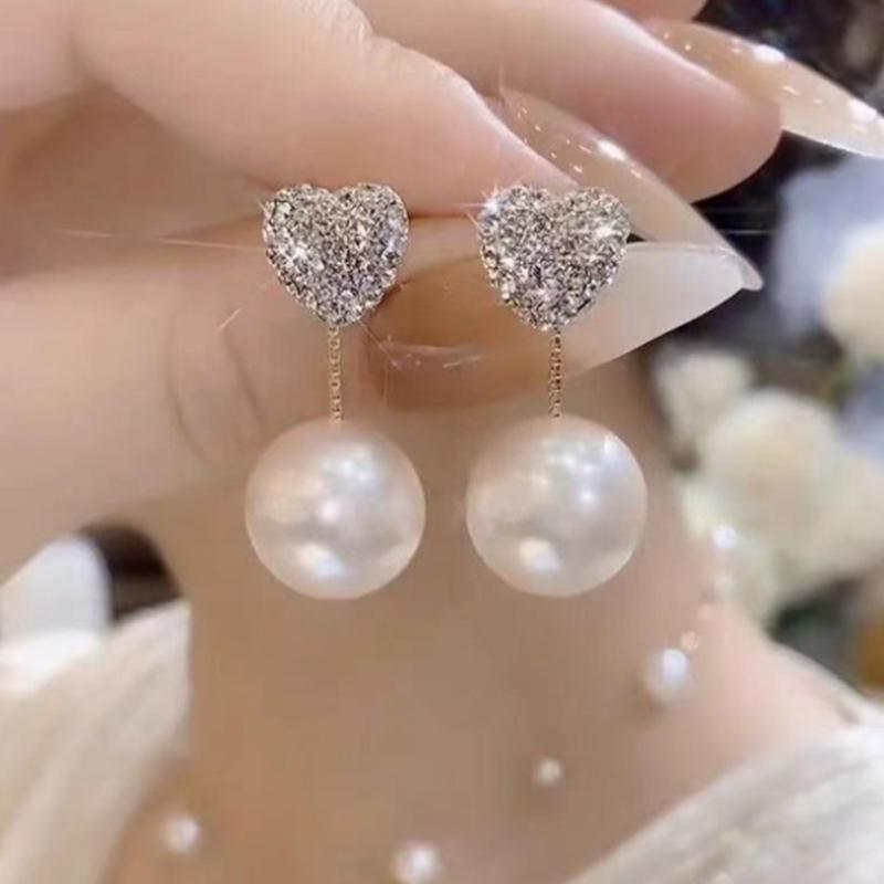 

Korean Fashion New Red Pearl Water Diamond Two Wear Love Earrings Zircon Elegant Women s Earrings Birthday Gift Gold білий