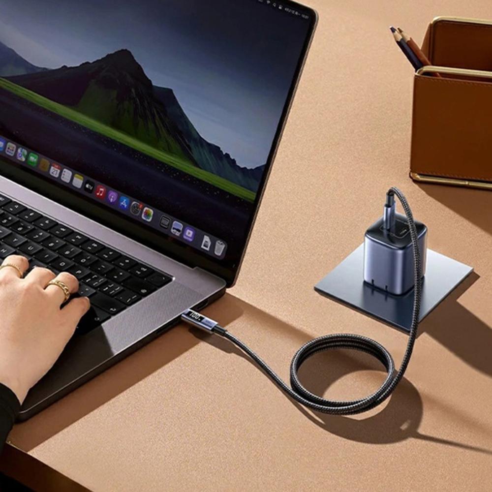 UGREEN 65863 2m PD 100W Fast Charging Type-C Cable with Digital Display Braided USB-C to USB-C Data Cord