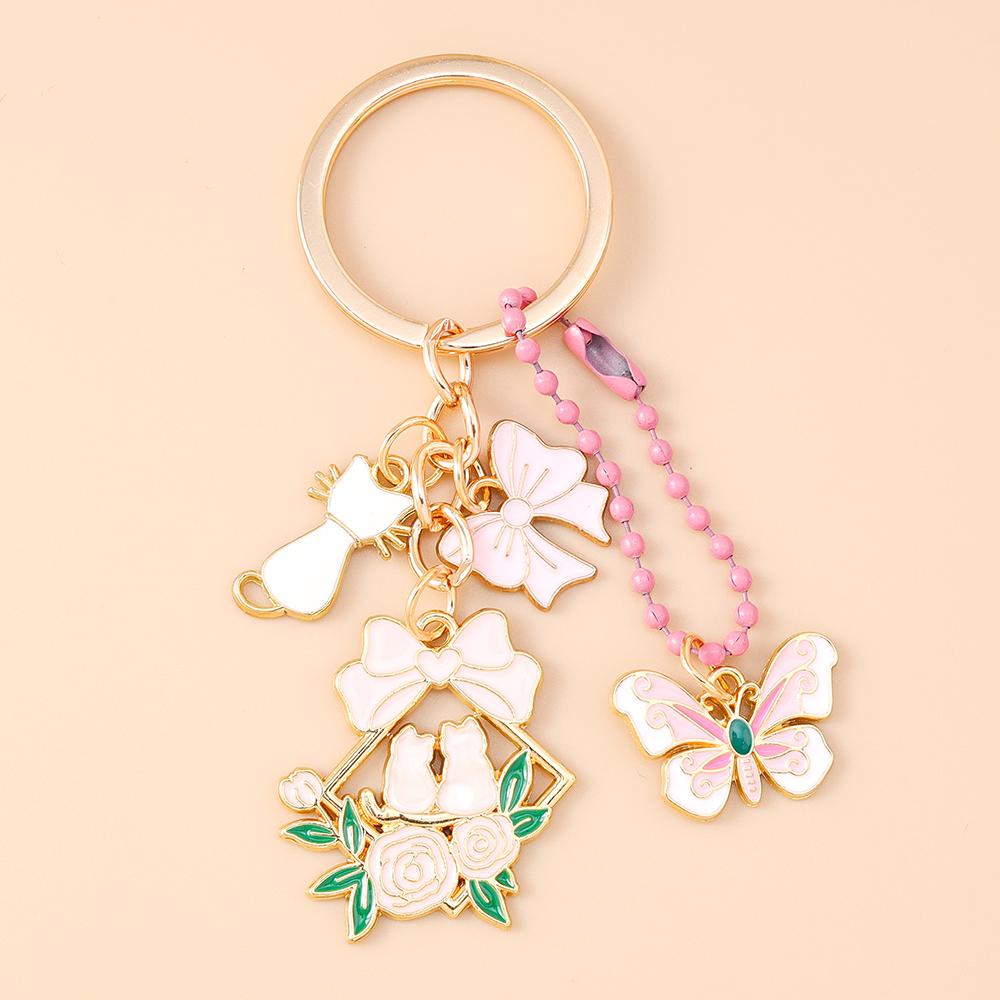 Pretty Flower Wreath Keychain Women Girls Cat Rabbit Butterfly Key Ring Pendants for Handbag Decor DIY Key Chain Jewelry Gifts