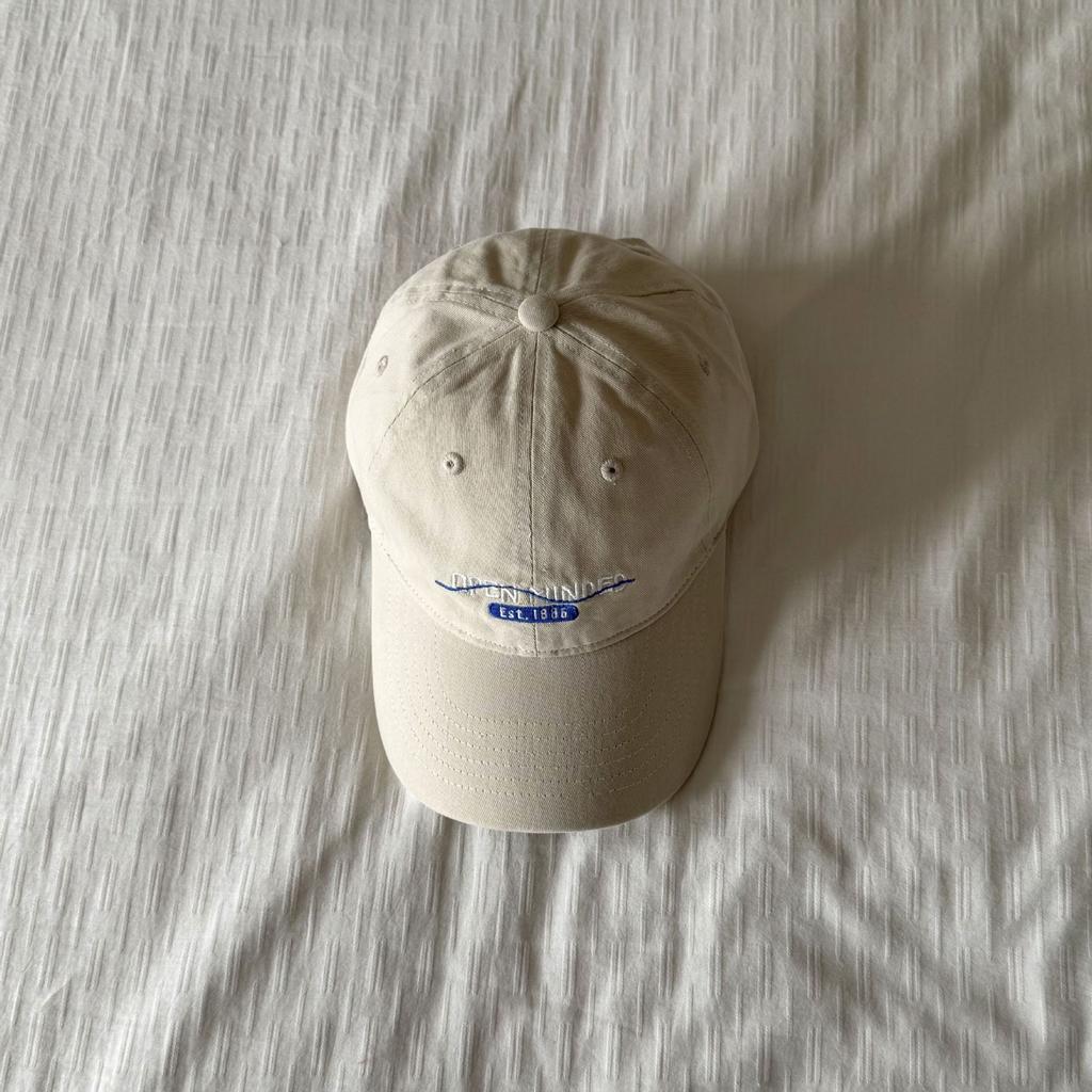 Embroidery Letters Spring And Summer Baseball Caps For Men And Women, Curved Brims To Show The Face, Small Peaked Caps, Trendy And Versatile