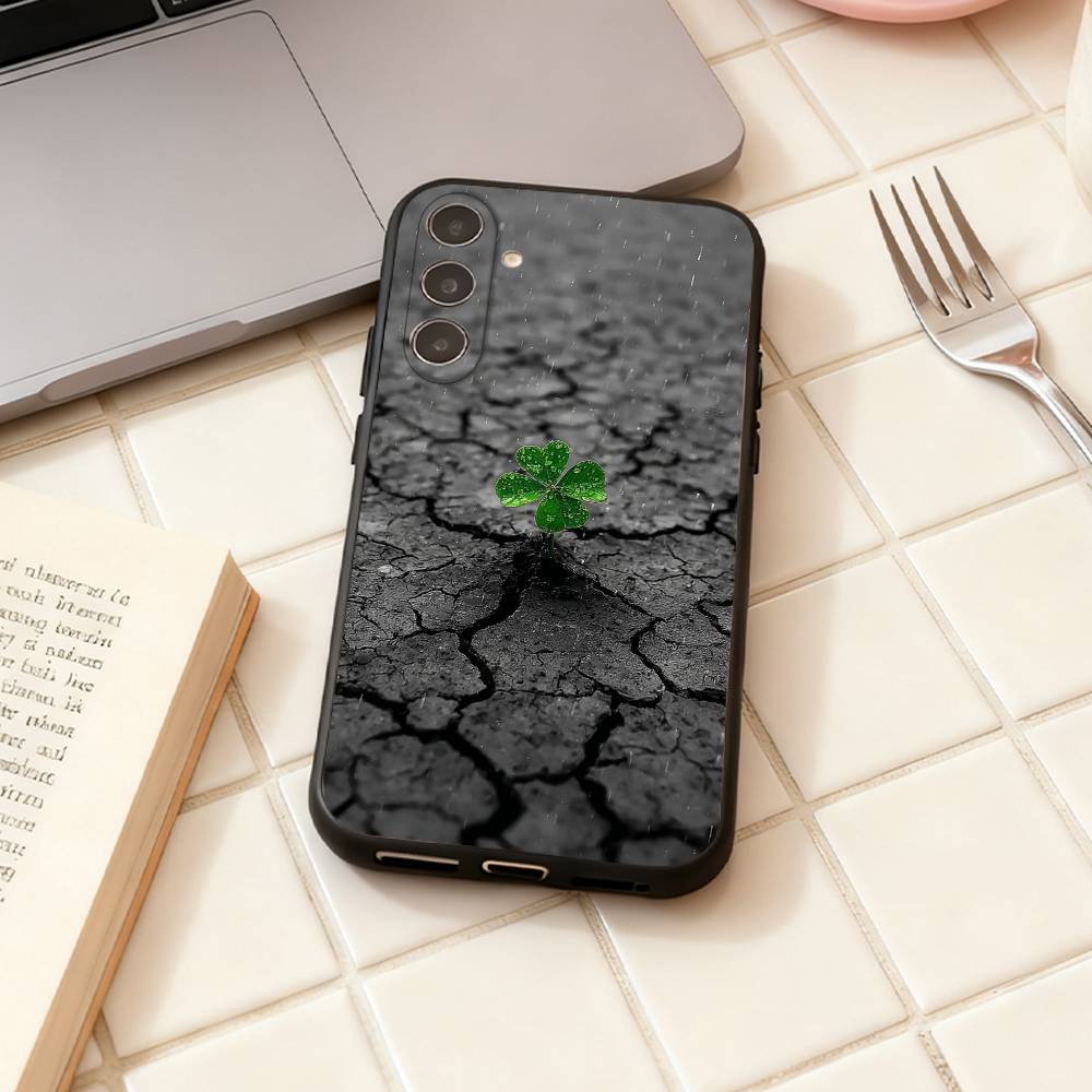 Lucky Four-Leaf Clover Phone Case For Samsung Galaxy A73,A72,A71,A70,A53,A52,A51,Others Soft Black Shell