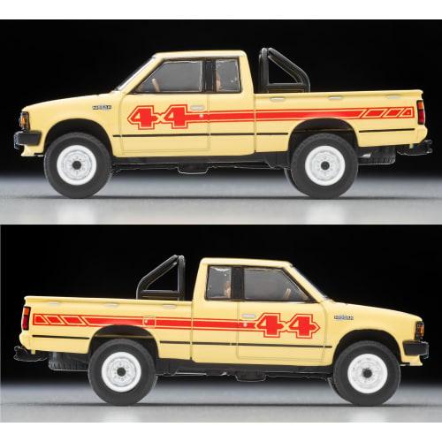 TOMYTEC Tomica Limited Vintage Neo LV-N321a Nissan 4x4 King Cab Truck (Gelb, Nordamerikanische Spezifikation) - Komplett montiert