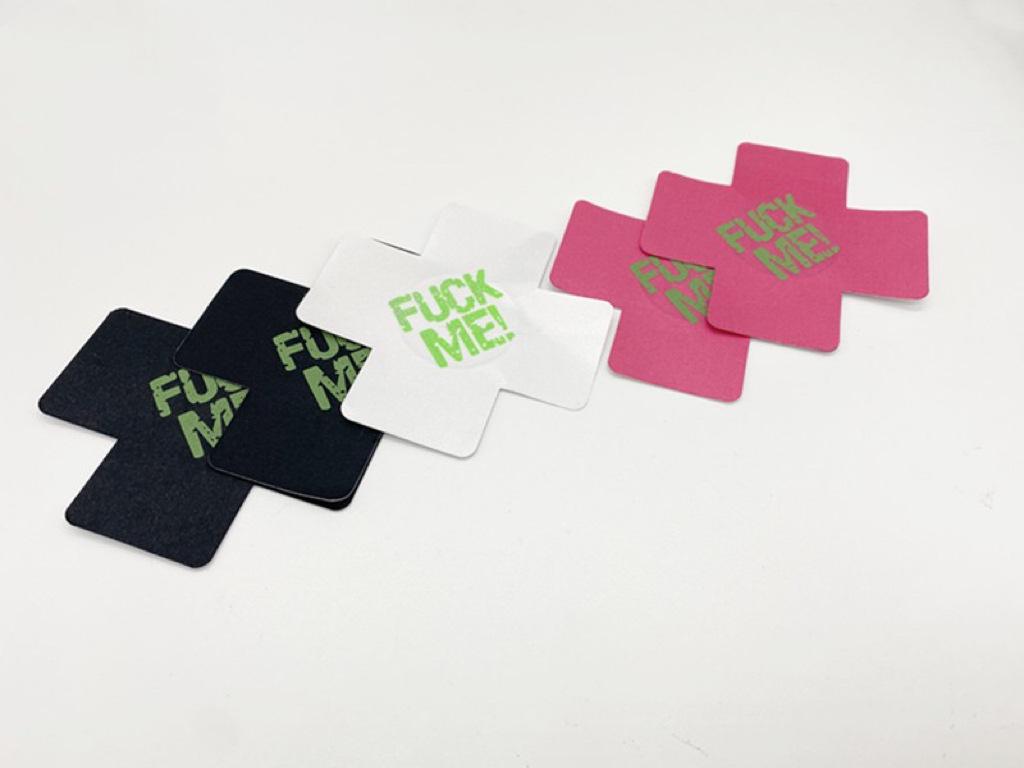 Leuchtende Erwachsenen-Kreuz-Brustwarzenabdeckungen - Unsichtbare, Anti-Piekser Einweg-Pasties