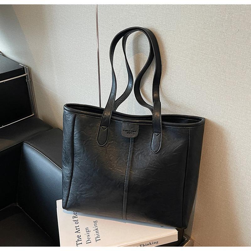 Popular bags women's large-capacity new autumn and winter versatile simple retro shoulder bag commuter tote bag