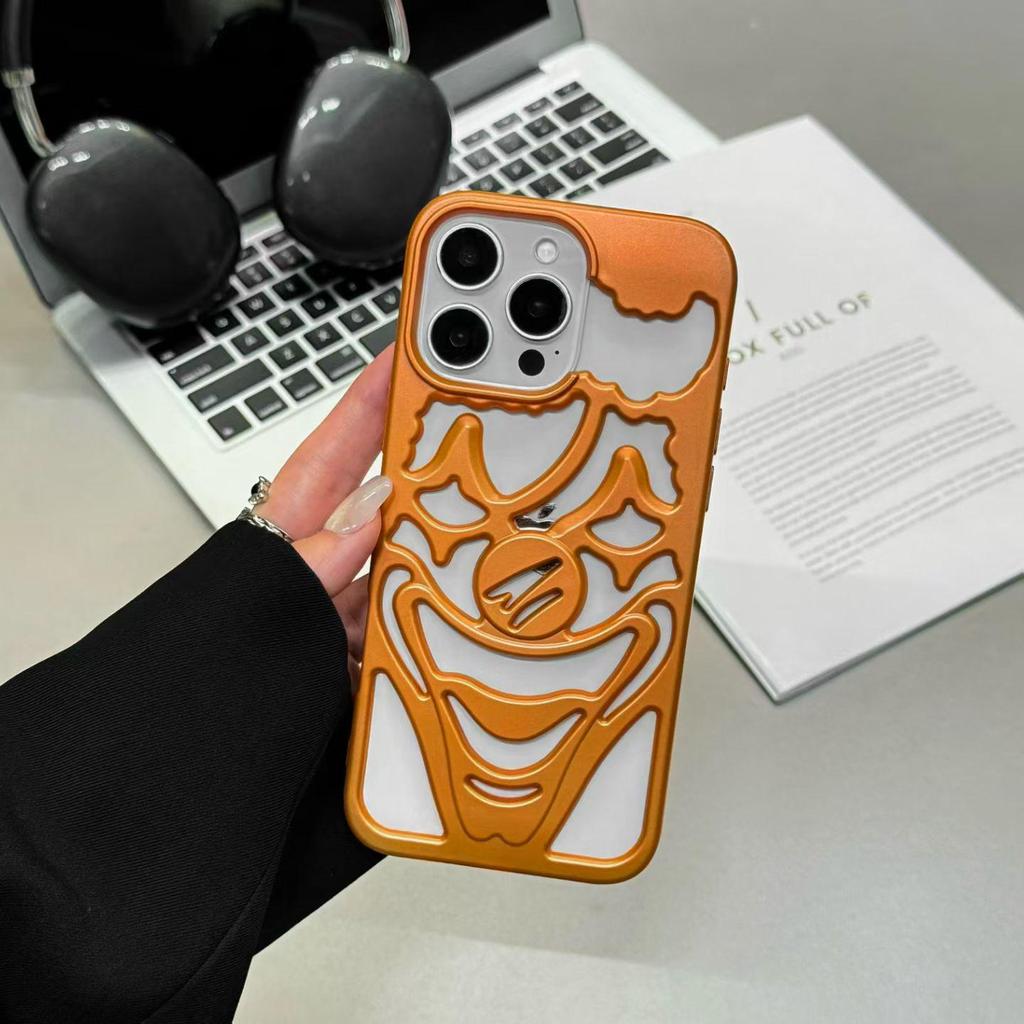 Premium Frosted Galvanisiert Joker Hohl Handyhülle für iPhone 17 Pro Max