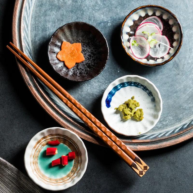 Japonský retro keramický kořenící talíř domácí svačinový talíř hotelová restaurace horký hrnec omáčka jídlo ochucené jídlo kuchyňské potřeby nádobí