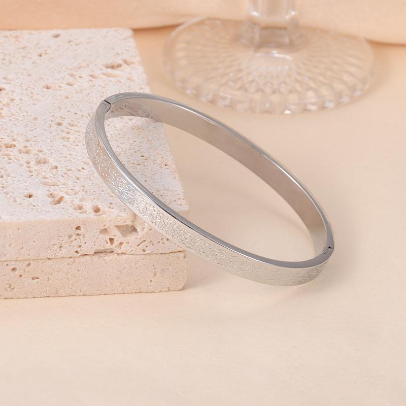New Bracelet Creative Simple Egg-Shaped Texture Buckle Couple Bracelet Stainless Steel Jewelry Wholesale