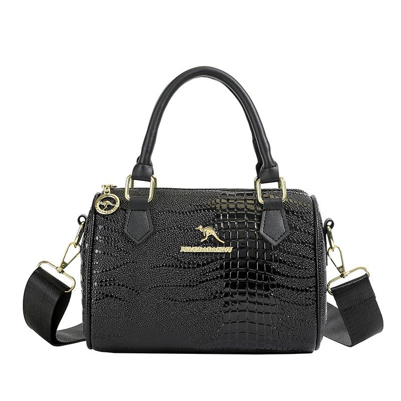 

Textured soft leather messenger bag New women s handbag Shoulder bag Large capacity pillow bag чёрный