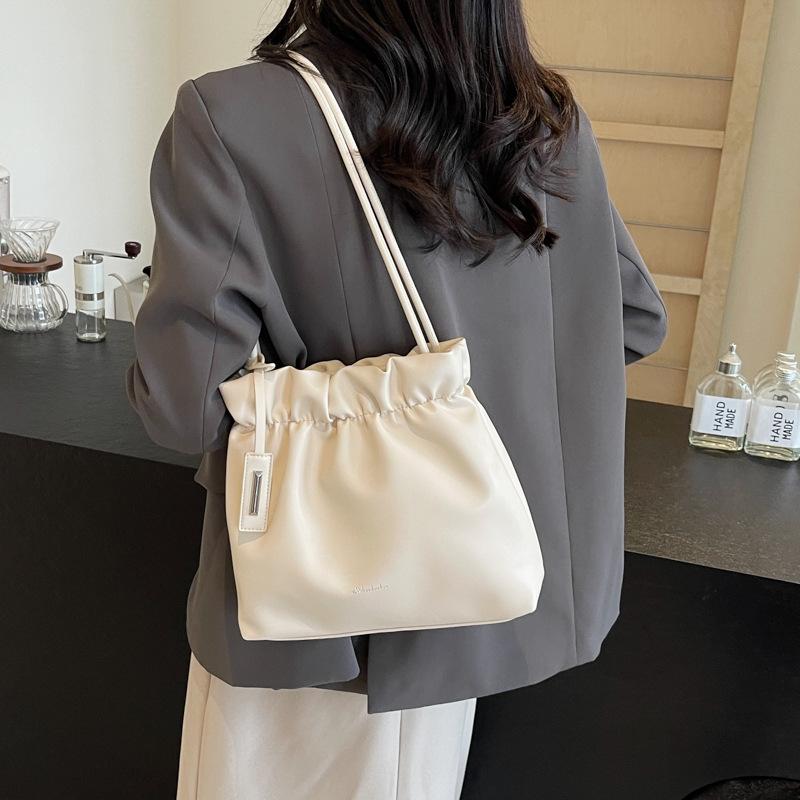 Cloud Underarm Bag Women's 2025 New Summer Versatile Large Bag Shoulder Bag Women's Large-capacity Tote Women's Bag