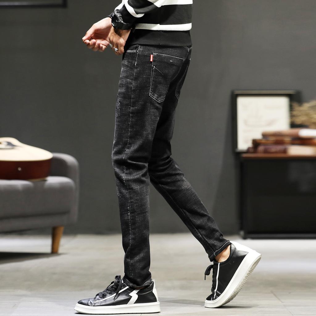 Vår Stretch Jeans Herre Slim Fit Smale Føtter Herrebukser Mote Svart Rett Rør Herrebukser Mote Vårstil