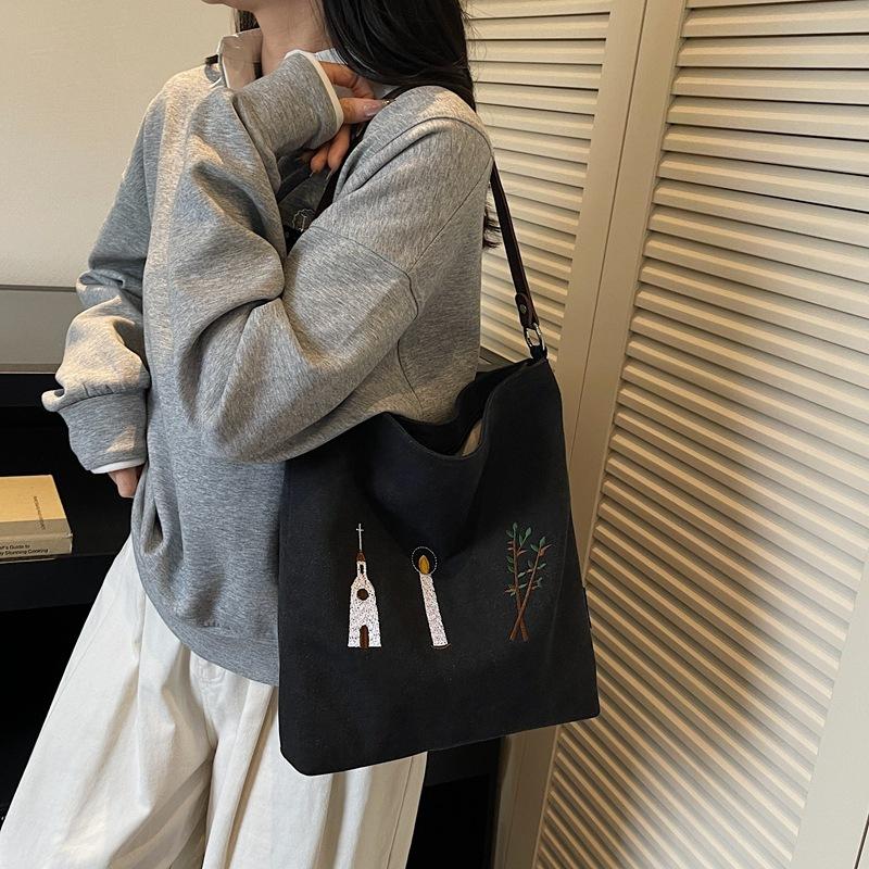 New Casual Fashion Versatile Large-capacity Handbag High-value Forest Simple Lazy Style Shoulder Bag