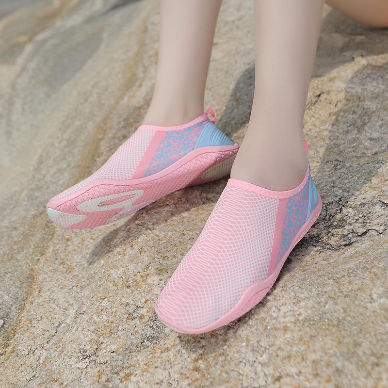 Unisex Beach & Water Sport Shoes: Diving, Snorkeling, Wading, Swimming, Soft Anti-Cut Barefoot Skin Shoes