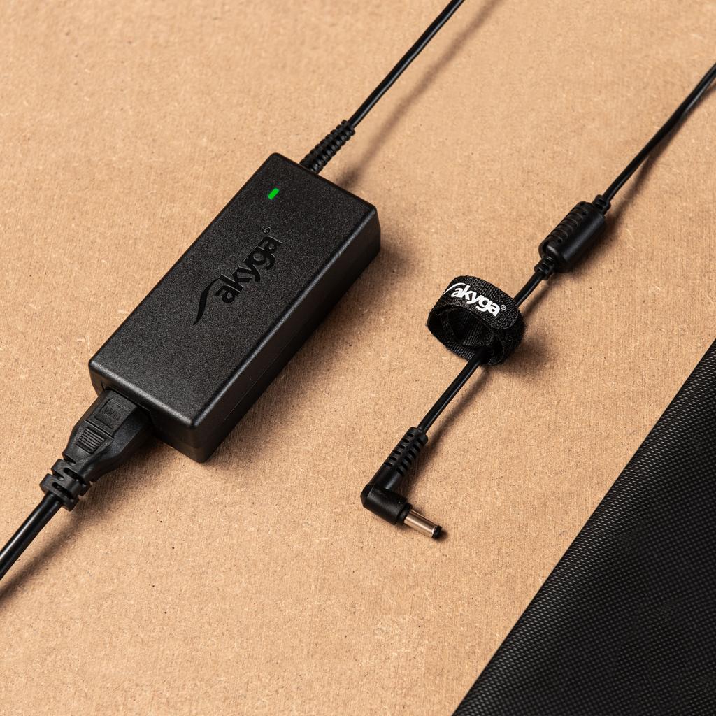 Akyga Ak-Nd-08 Power Adapter For Hp Compaq Lg Laptop 19V 4.74A 90W 4.8 X 1.7