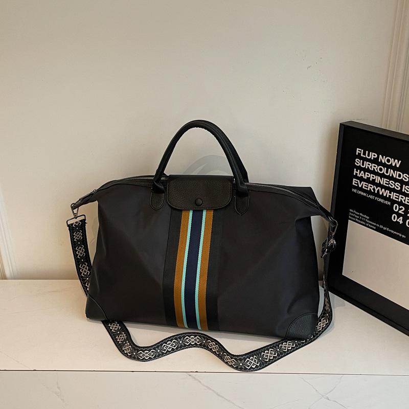 travel bag - large capacity, perfect for short trips, casual korean style, ideal for short vacations, business travel, portable handbag luggage