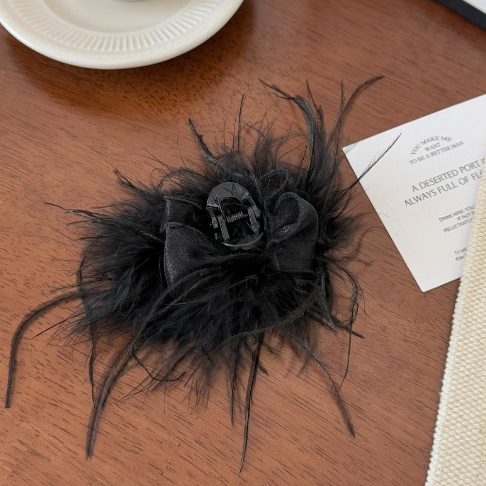 Autumn and Winter New Style Super Fairy Feather Catch Clip Large Hair Volume Large Back of The Head Shark Clip Pure Desire Wind Hair Clip Headdress