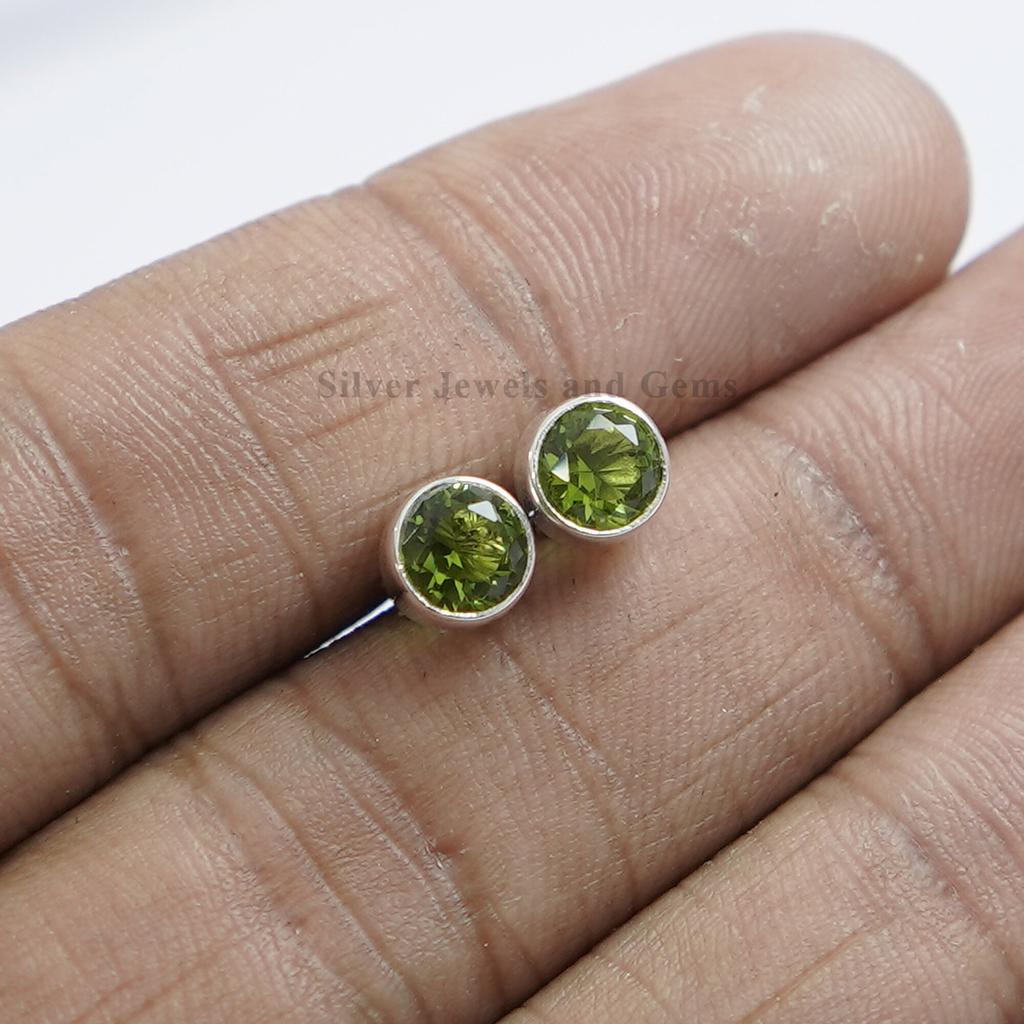 Peridot Stud Earrings, Round Earrings, 925 Sterling Silver Studs, Tiny Stud Earring, Handmade Earrings, Green Peridot Earrings, Gift for her