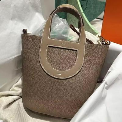 Women's Genuine Cowhide Leather Bucket Bag - Autumn/Winter 2025 Collection