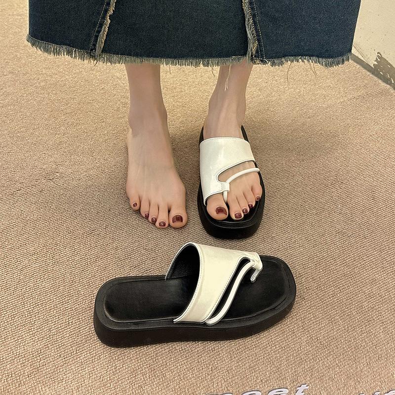 

Женские летние сандалии на толстой подошве, корейская версия, нишевые римские сандалии, универсальные шлепанцы, шлепанцы интернет-знаменитости 40