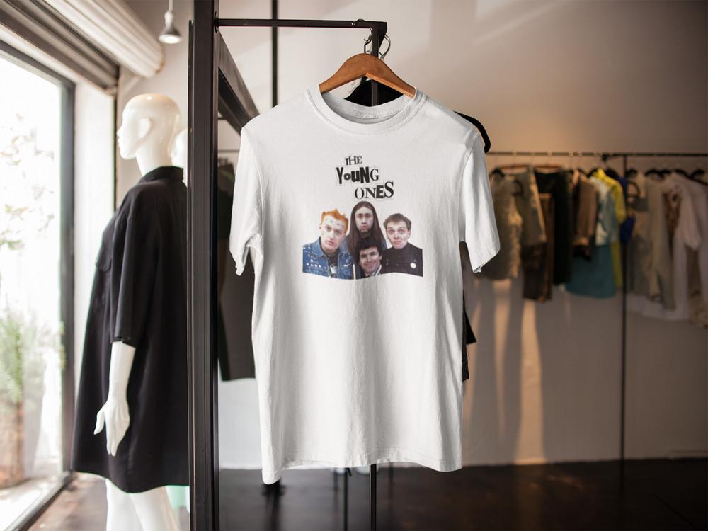 THE YOUNG ONES INSPIRED T SHIRT FUNNY 80s COMEDY GIFT ADULTS KIDS