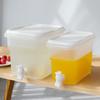 Portable Refrigerator Plastic Drink Dispenser With Tap Leak Proof Iced Beverage Container for Cocktails Juice Storage