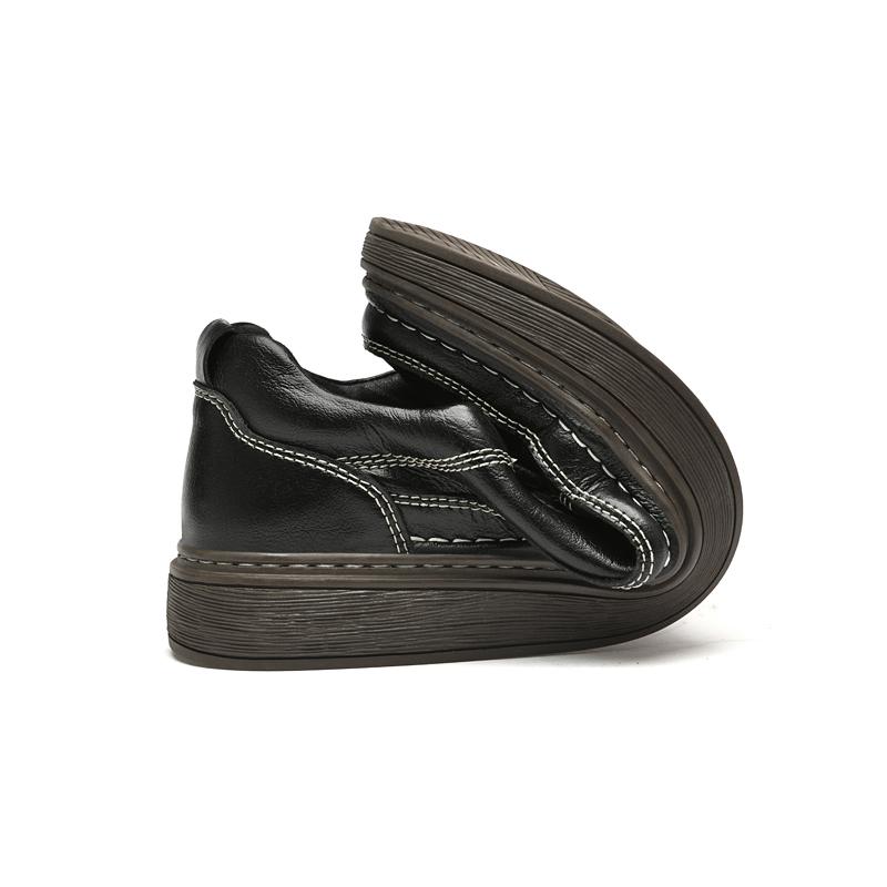 2025 Plus Large Size 46 47 Board Shoes Men Loafers Leather Man Casual Sneakers Mens Slip On Flats Male Skateboard Skate Shoes