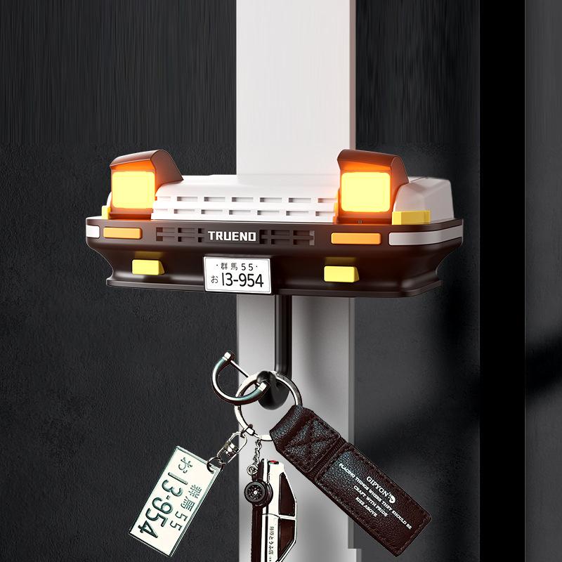 Porte-clés Thème Voiture Lumineux Forme Phare Crochet Matériau ABS Porte-clés Accessoire Inspiré Anime Crochet Universel Support à Forte Adhérence