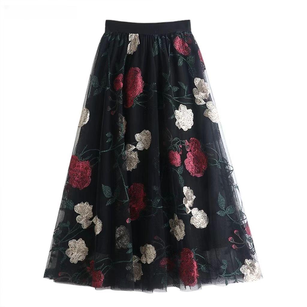 Women's French Retro Floral Embroidery A-Line Mesh Skirt for Spring/Summer