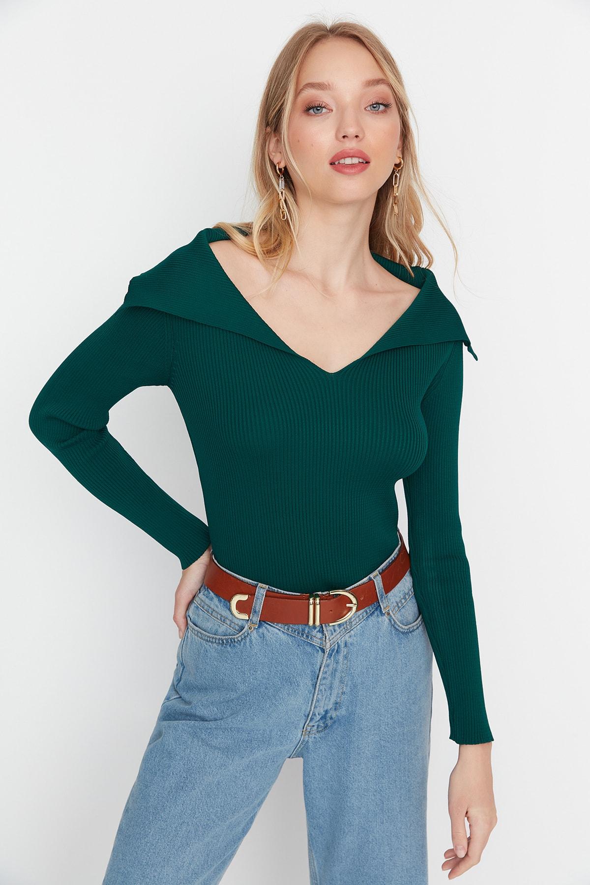 

Women s Fashion New Sweater Emerald Green Collar Detailed Knitwear Sweater L екрю