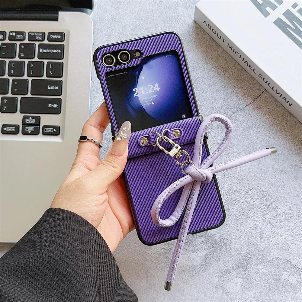 Stripe Texture PU Leather Cover with Bowknot Pendants for Samsung Galaxy Z Flip 6 5 4 3 5G Hard PC Hinge Protective Phone Case