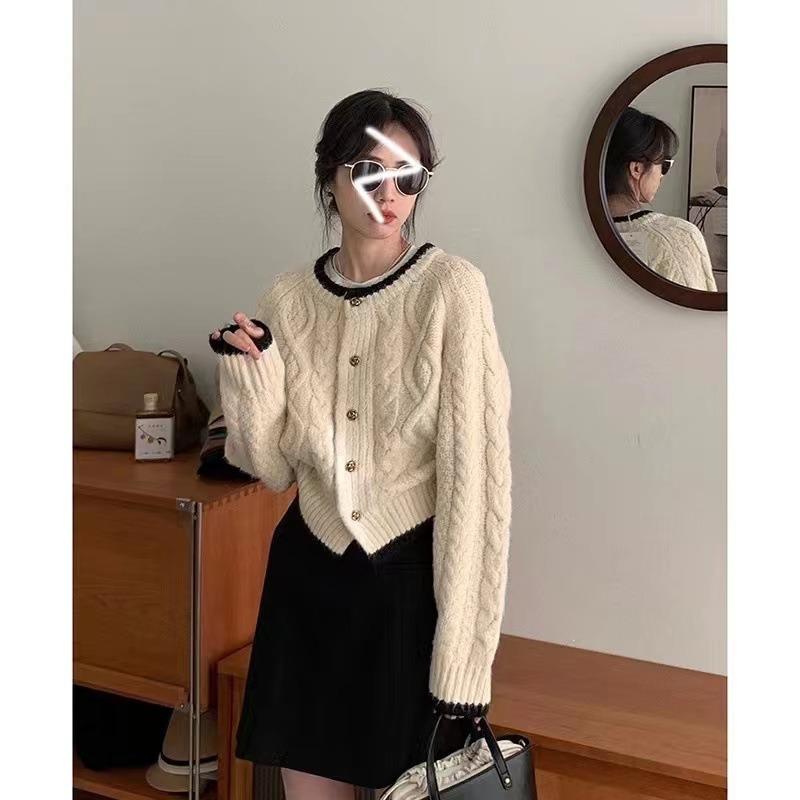 Vintage Twist Knitted Cardigan Jacket Women's Autumn and Winter New Soft Waxy Short Top Age-reducing Small Slim Coat