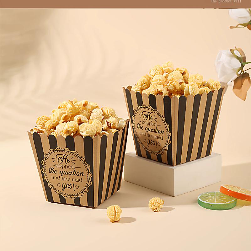 Retro Stripes Kraft Paper Popcorn Bucket Birthday Movie Party Favors Treat Bags Wedding Bridal Favor Guests Gifts Box Creative Packaging Boxes