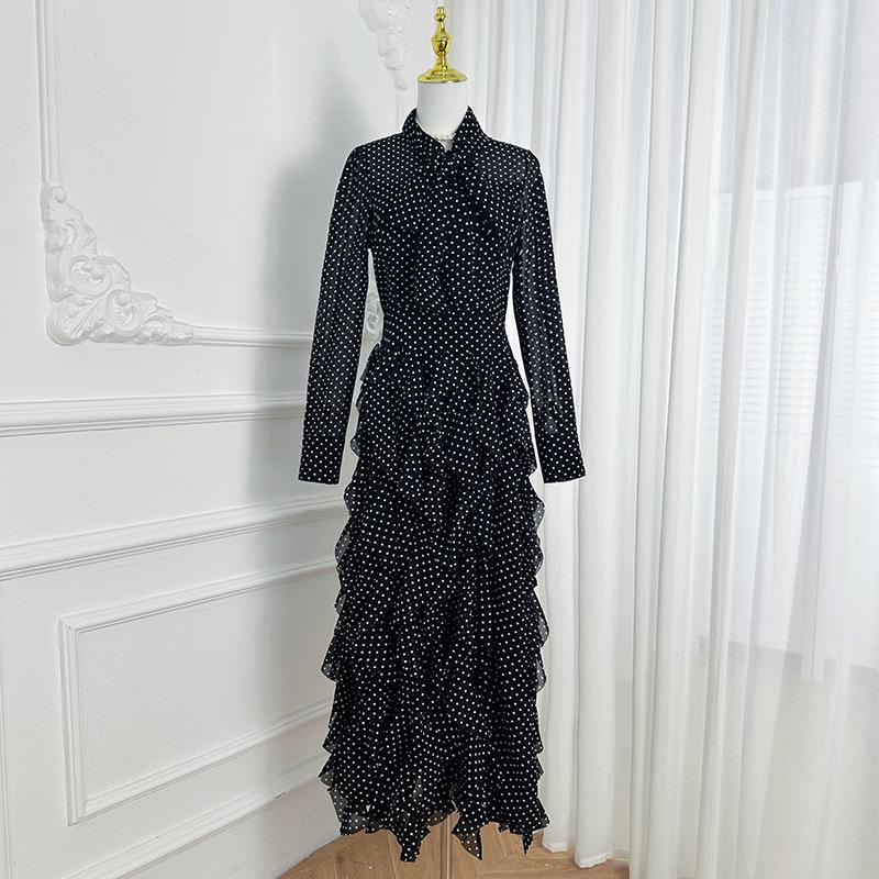 

Women s French Court Style Polka Dot Fishtail Dress with Scarf Collar and Cinched Waist M чёрный