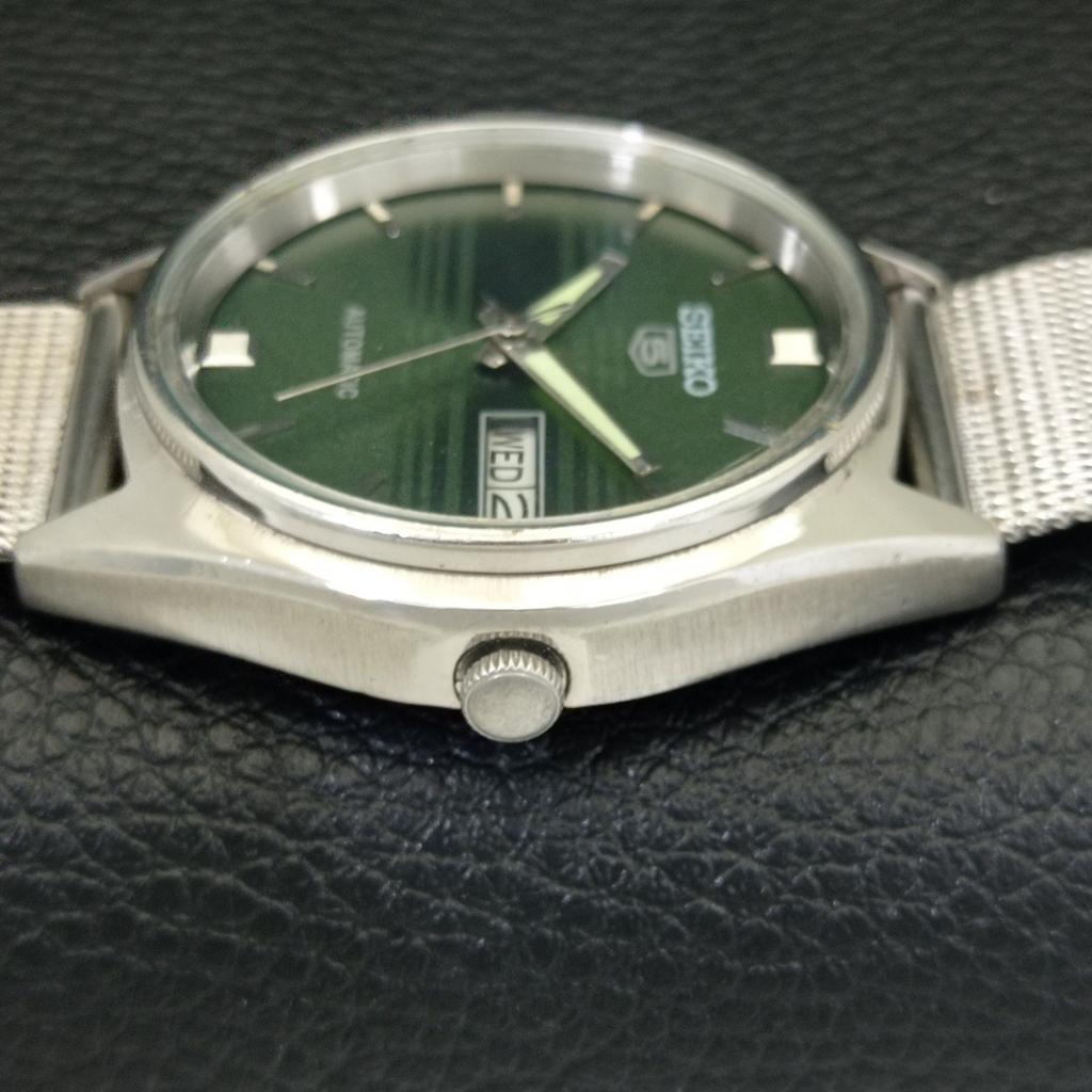 VINTAGE SEIKO 5 AUTOMATIC 6309A JAPAN MENS GREEN COLOR DIAL WATCH a701525-5 R206b-a701525