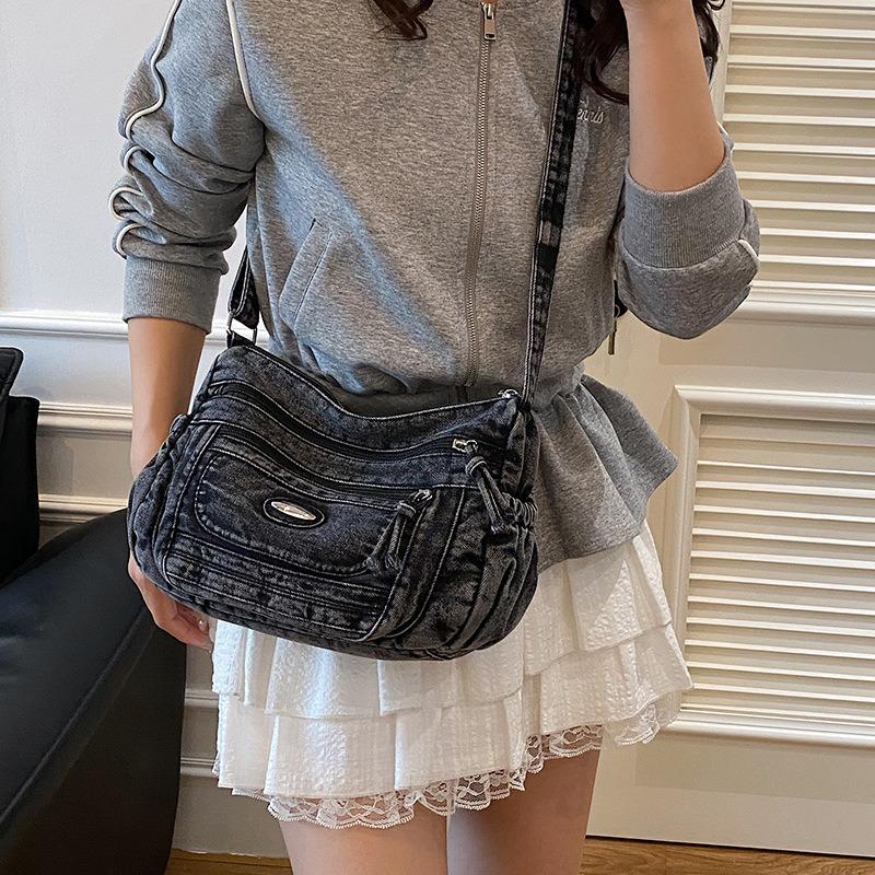 Modische Umhängetasche Damentasche Muttertasche neue Schultertasche leicht weich PU Umhängetasche vielseitige Schulter-Umhängetasche Tide