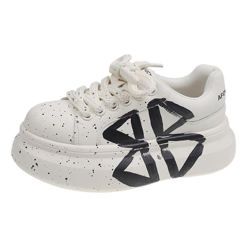 Muffin Thick-soled Little White Shoes Women's 2025 New Small Height Increase Comfortable and Light Casual Sports Breadboard Shoes