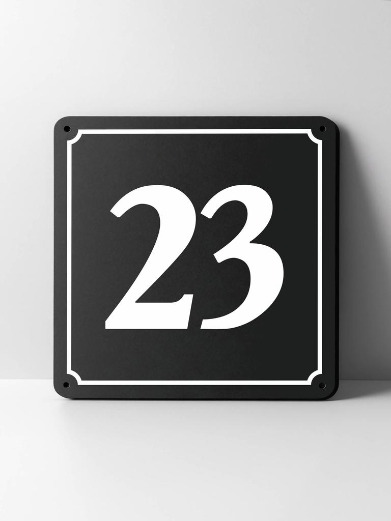 Metal House Number Sign, Black White Contrast, Outdoor Wall Decor for Home Street