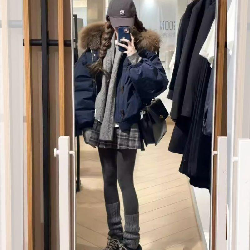 Women's Retro Hooded Cotton Jacket with Fur Collar - Winter 2025, Cowhorn Buttons, and Spandex for Warmth