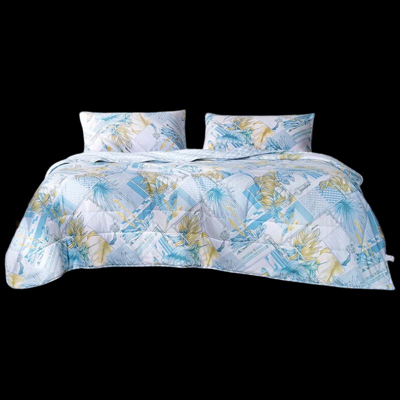 

Fuanna Midsummer Cloud Soft Seven-Hole Antibacterial Summer Quilt